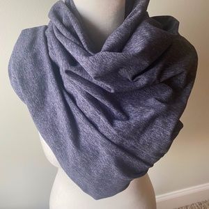 LULULEMON Purple Vinyasa Scarf